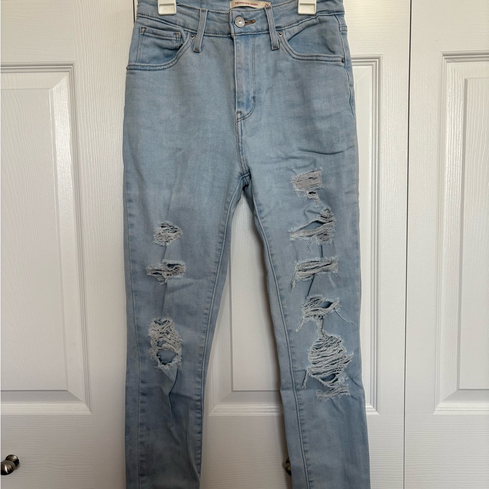 Light Blue Distressed Women's Jeans